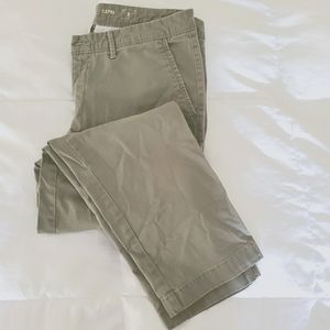 Sonoma Khaki Capris